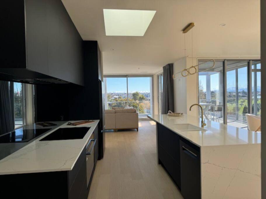 Ferienwohnung Location And Luxury In Timaru Exterior foto